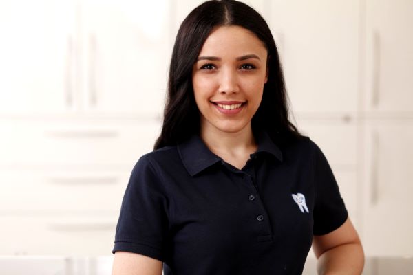 Büsra Yaldiz Zahnmedizinische Fachangestellte, Zahnarztpraxis Dr. Röder Wetzlar