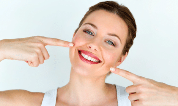 Zahnästhetik, schöne Zähne Wetzlar - Bleaching, Veneers, unsichtbarer Zahnersatz