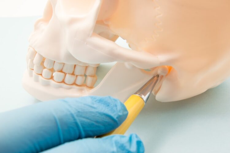 Kiefergelenksbeschwerden infolge von Zahnverlust - Zahnarzt Wetzlar